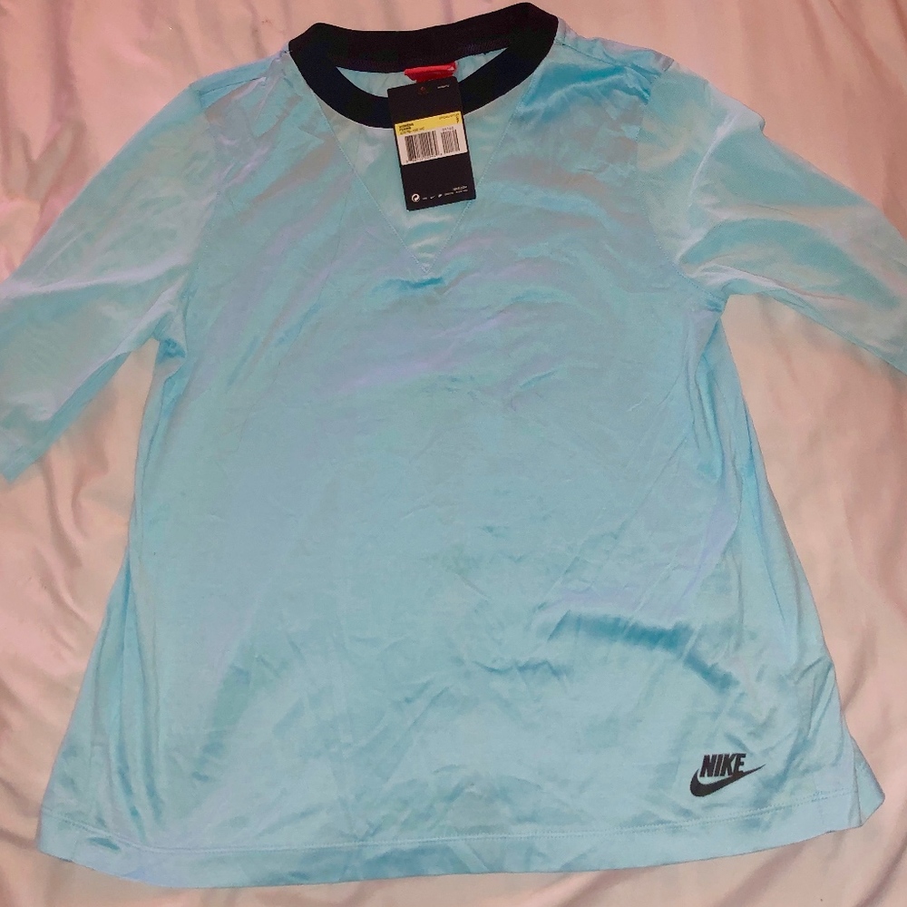 Nike Tee